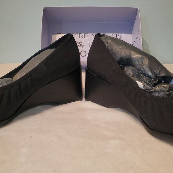 Black Wedge Slip On Sz 9.5 10 Stretch, New in Box Aerosoles Airie Normcore - Picture 5 of 10